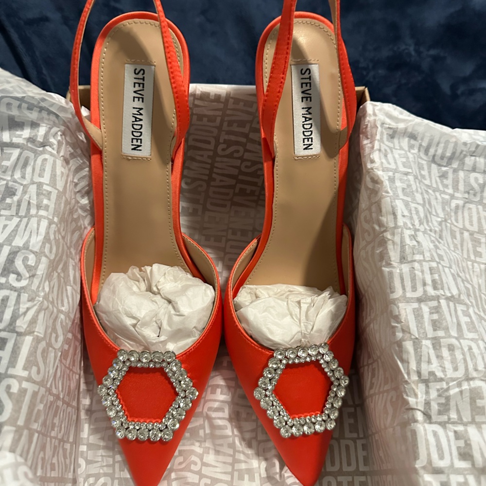 Vionnet Embellished Satin Slingback
